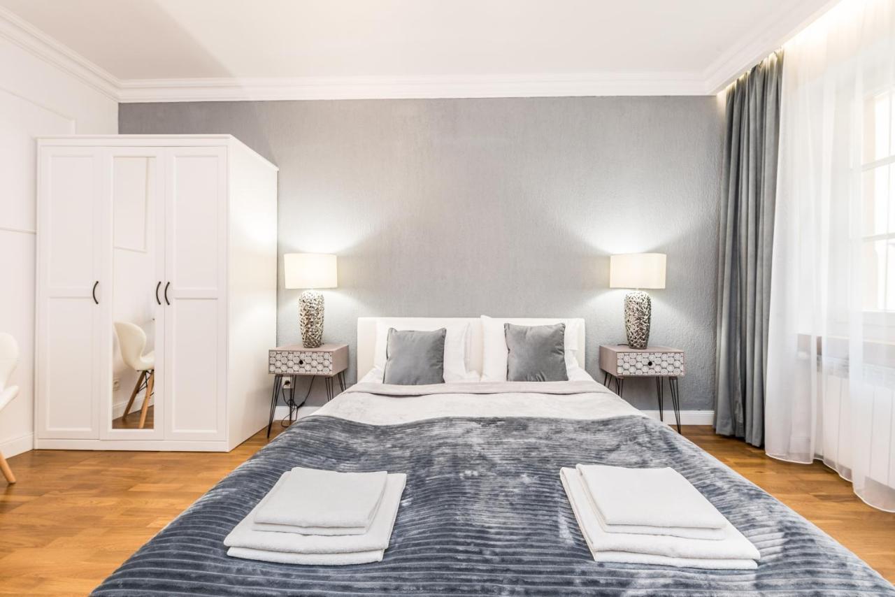 Rent Like Home - Przejscie Garncarskie 10 Wrocław Exterior foto
